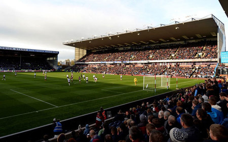 半場戰報 主裁意外受傷被替換 拉希米點射 摩洛哥1-0領先西班牙